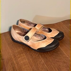 Palladium shoes - 41
